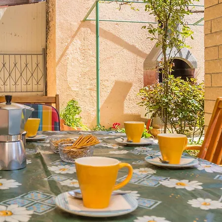 Apartment Ideal For Families With Pets Pula